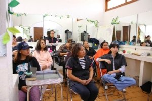 Impulsa MariElise Budib la salud emocional y el empoderamiento económico de mujeres poblanas