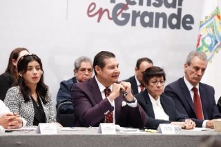 Acto de justicia, Gobierno de Puebla concreta disminución del 60% en costo de grúas y corralones