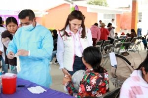 MariElise Budib da seguimiento al programa “Pequeños Imparables” en San Miguel Espejo